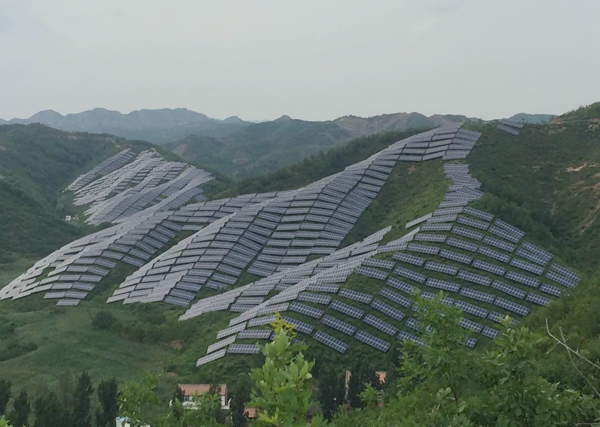 河北寬城20MW山體地面電站 